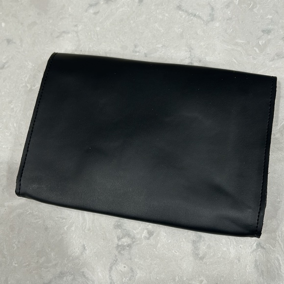 October Jaipur Vegan Leather Envelope Clutch NEW! - Picture 11 of 11